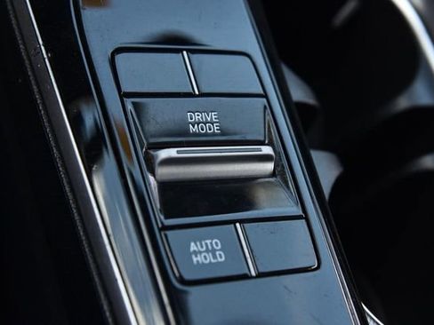 Used 2020 Hyundai Sonata SE w/ Cargo Package FWD image 15