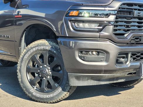 New 2025 RAM 2500 Big Horn AWD/4WD image 2