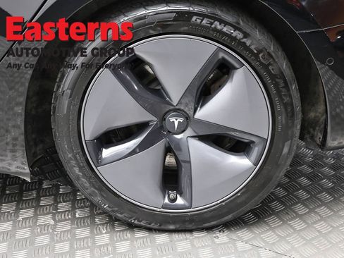 Used 2018 Tesla Model 3 Long Range image 8