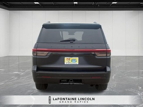 Used 2023 Lincoln Navigator Black Label AWD/4WD image 4