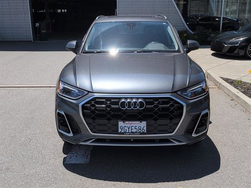 Used 2023 Audi Q5 e Premium Plus w/ Premium Plus Package AWD/4WD image 3