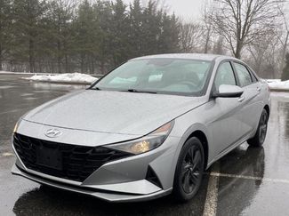 Used 2022 Hyundai Elantra SEL w/ Convenience Package video 1