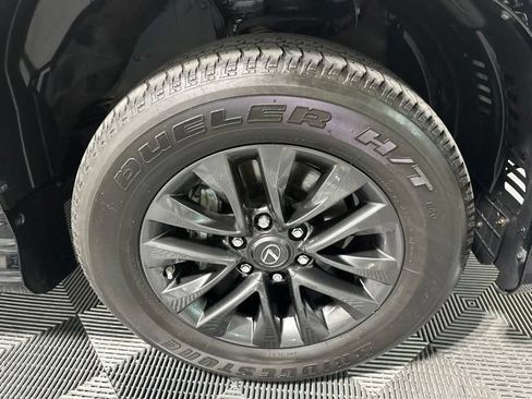 Used 2021 Lexus GX 460 Premium w/ Premium Package AWD/4WD image 32