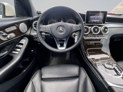 Used 2019 Mercedes-Benz GLC 300 4MATIC Coupe w/ Parking Assist Package image 5
