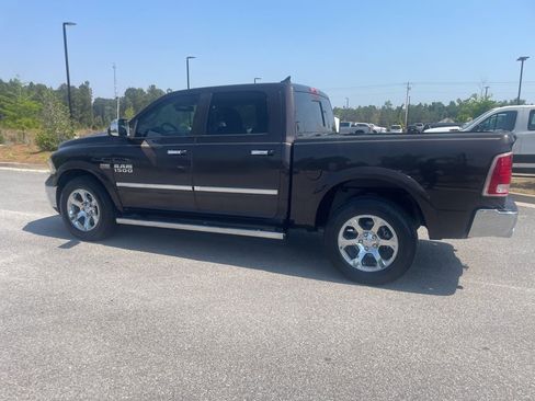 Used 2016 RAM 1500 Laramie w/ Convenience Group image 5