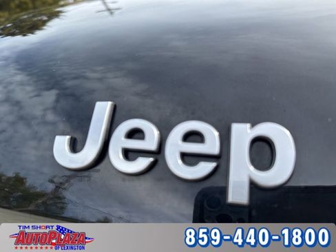 Used 2022 Jeep Grand Cherokee Summit w/ Adv Protech Group IV image 12