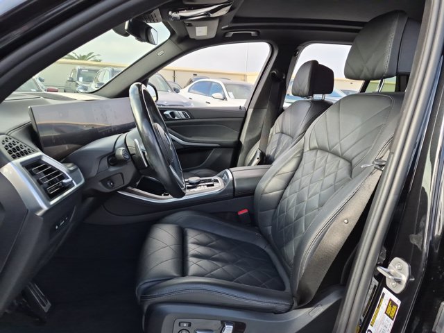 Certified 2024 BMW X5 xDrive50e w/ M Sport Package AWD/4WD image 12
