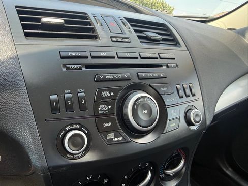 Used 2012 MAZDA MAZDA3 i Sport FWD image 26