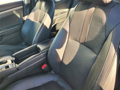 Used 2020 Honda Civic Touring image 13
