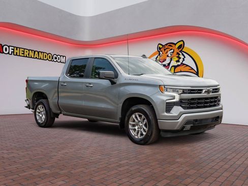 Used 2026 Chevrolet Silverado 1500 RST RWD image 3