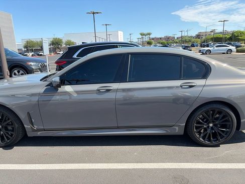 Used 2022 BMW 750i xDrive w/ Executive Package AWD/4WD image 6
