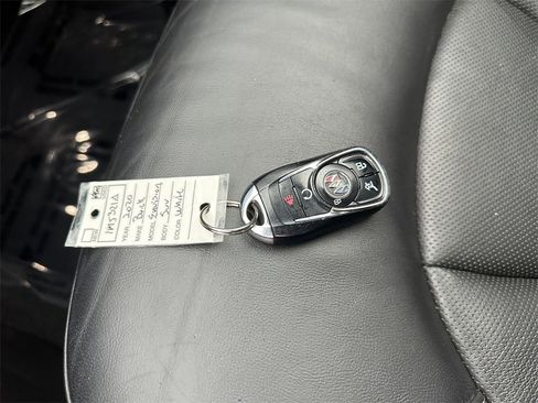 Used 2020 Buick Envision Essence image 32