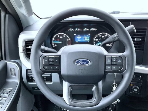 New 2026 Ford F250 XLT w/ FX4 Off-Road Package AWD/4WD image 10