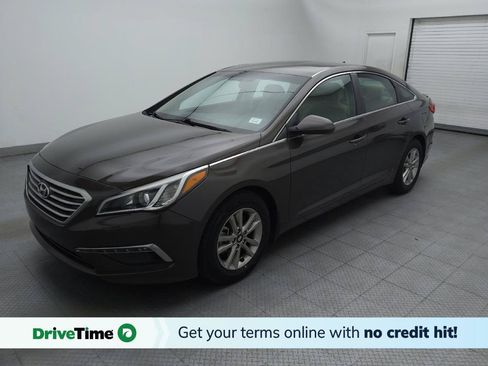 Used 2015 Hyundai Sonata SE w/ Option Group 09 FWD image 1
