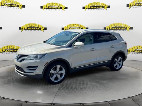 Used 2018 Lincoln MKC Premiere FWD image 1