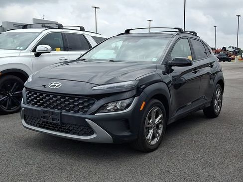 Used 2022 Hyundai Kona SEL AWD/4WD image 3