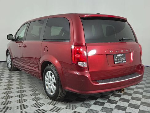 Used 2015 Dodge Grand Caravan SE w/ Quick Order Package 29E SE FWD image 5