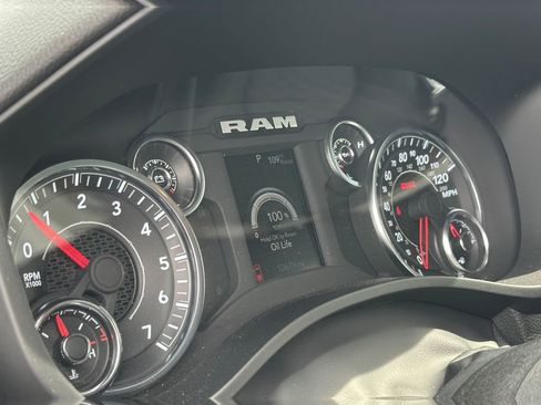 Used 2025 RAM 1500 Big Horn AWD/4WD image 15