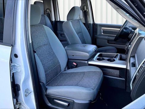 Used 2018 RAM 1500 Outdoorsman AWD/4WD image 29