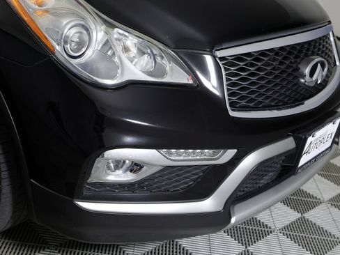Used 2017 INFINITI QX50 AWD w/ Premium Package image 37