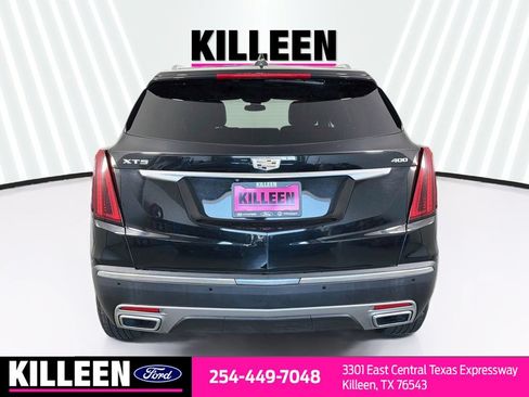 Used 2021 Cadillac XT5 Premium Luxury FWD image 8