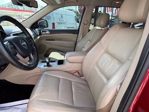 Used 2014 Jeep Grand Cherokee Limited RWD image 15