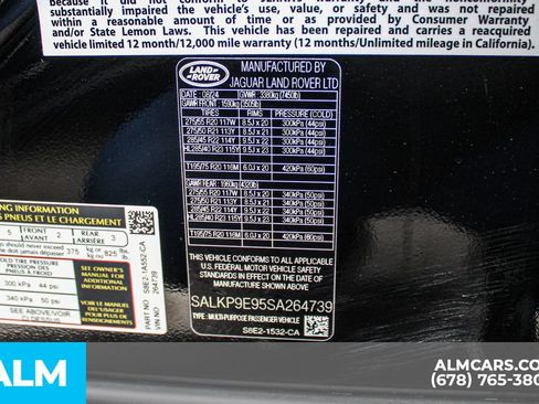 Used 2025 Land Rover Range Rover SE AWD/4WD image 34