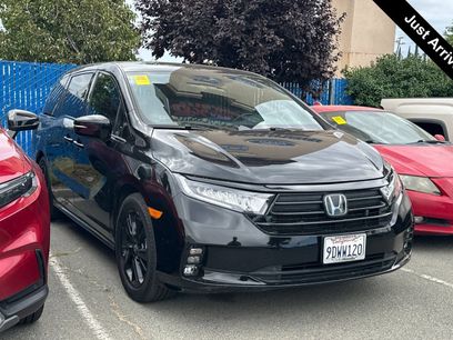 Used 2023 Honda Odyssey Sport