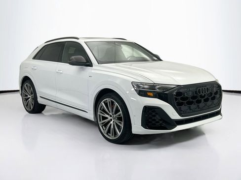 New 2026 Audi Q8 Prestige image 3
