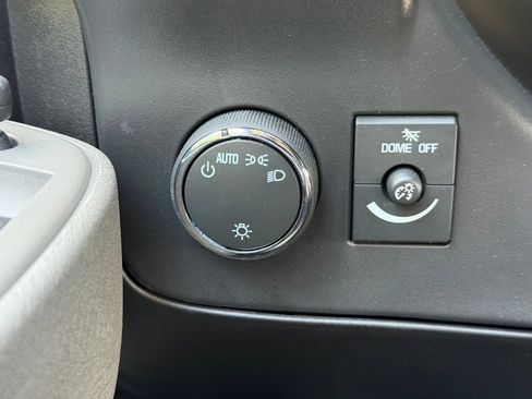 New 2026 GMC Savana 2500 RWD image 18