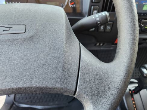 New 2025 Chevrolet Low Cab Forward image 30