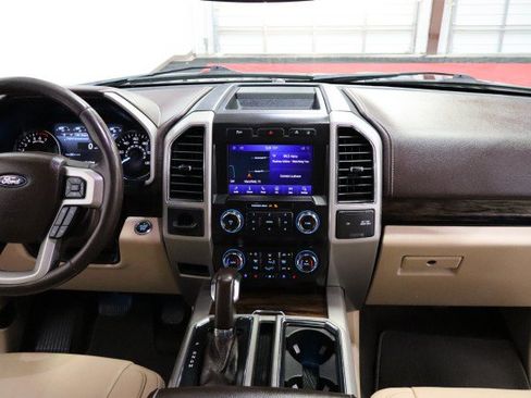 Used 2020 Ford F150 Lariat RWD image 7