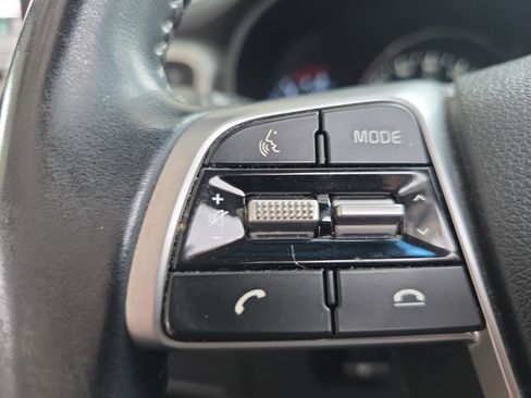 Used 2020 Kia Sorento EX FWD image 25