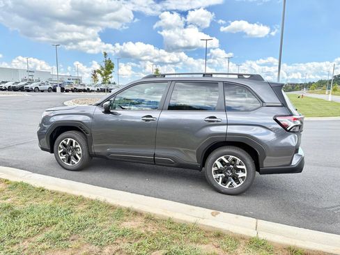New 2026 Subaru Forester Premium AWD/4WD image 5