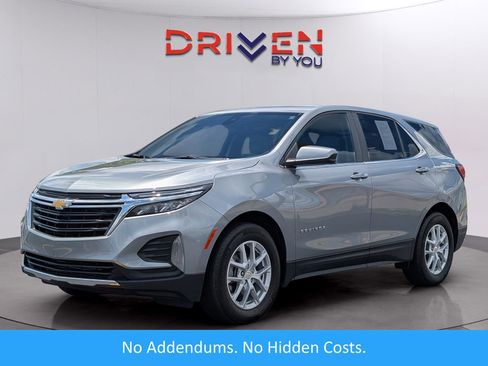 Used 2023 Chevrolet Equinox LT FWD image 1