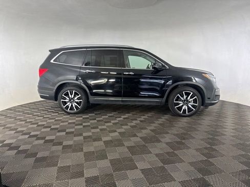Used 2019 Honda Pilot Touring image 7