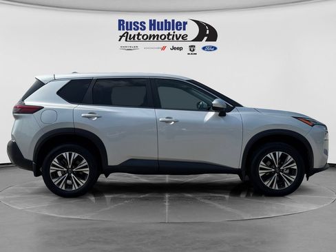 Used 2023 Nissan Rogue SV AWD/4WD image 8