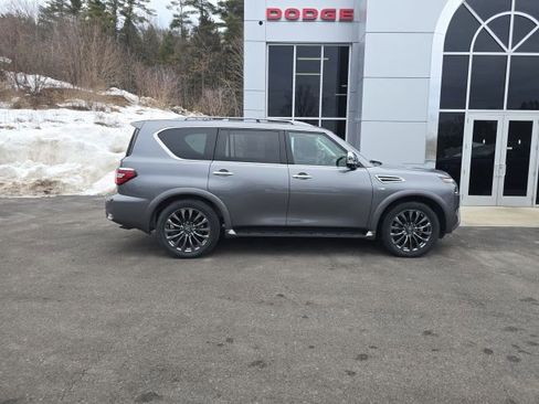 Used 2022 Nissan Armada Platinum w/ Captain's Chairs Package image 7