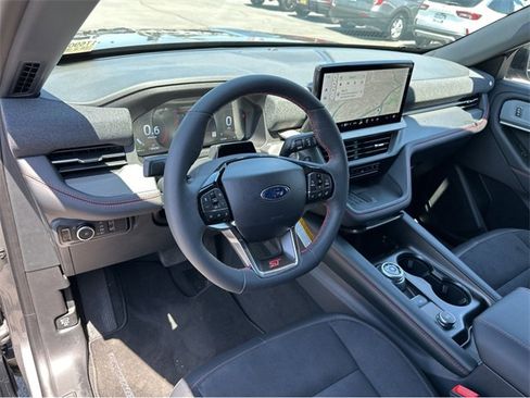 New 2025 Ford Explorer ST image 16