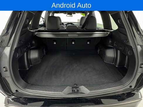 Certified 2025 Subaru Forester Premium AWD/4WD image 17