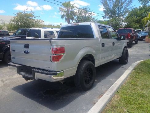 Used 2013 Ford F150 XLT w/ Mid Equipment Group image 9