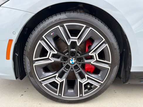Used 2026 BMW i5 eDrive40 w/ Executive Package AWD/4WD image 11