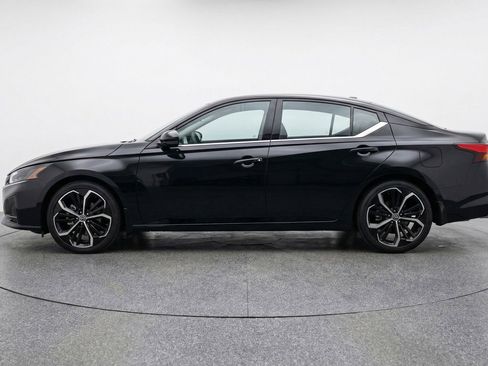 Used 2025 Nissan Altima 2.5 SR image 5