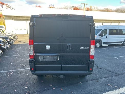New 2026 RAM ProMaster 2500 w/ Convenience Group FWD image 5