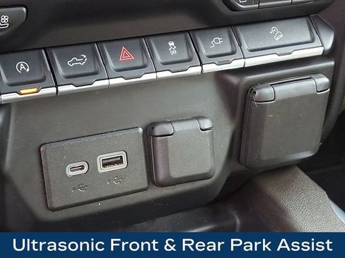 Used 2020 GMC Sierra 1500 SLT w/ SLT Premium Plus Package image 29