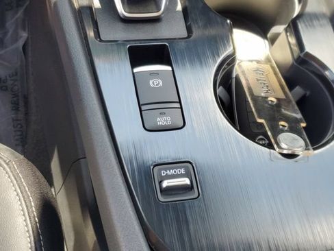 Used 2026 Nissan Rogue SL FWD image 28