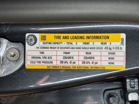 Used 2025 Tesla Model 3 Long Range AWD/4WD image 28