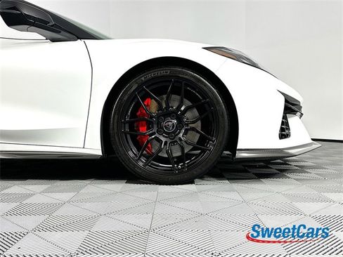 Used 2024 Chevrolet Corvette Z06 image 50