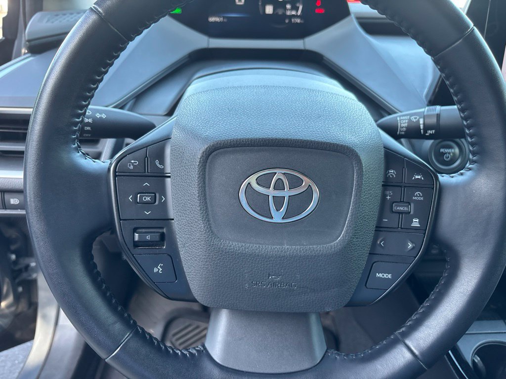 Used 2023 Toyota Prius LE FWD image 19