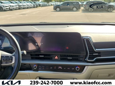 Certified 2024 Kia Sportage EX FWD image 17